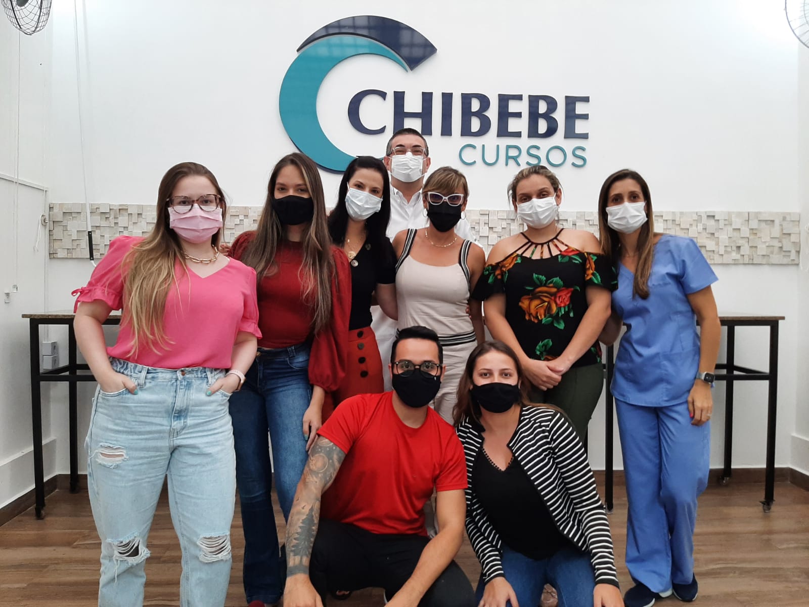 Curso de Atualização em Endodontia em Taubaté.